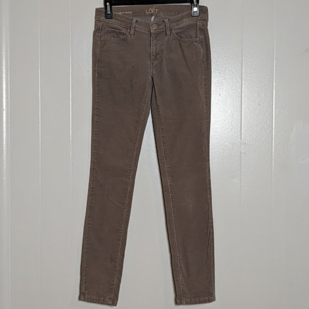Loft Ann Taylor Corduroy Modern Skinny Jeans. Size 26/2.